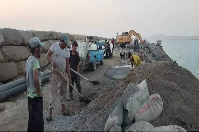 آب‌شیرین‌کن جاسک تنها ۲۴ ساعت پس از حمله آمریکا دوباره وارد مدار شد